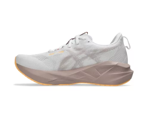 Asics Novablast 5 női futócipő