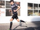 CompresSport Run Under Control Short férfi futó rövidnadrág