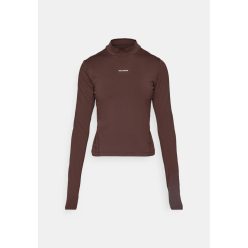 Salomon SHKout Bliss LS Tee W női futófelső