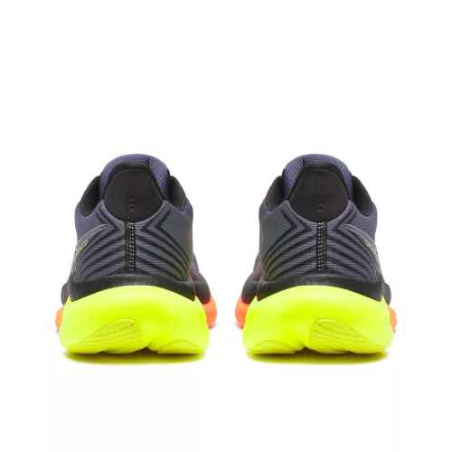 Saucony Triumph 23 férfi futócipő