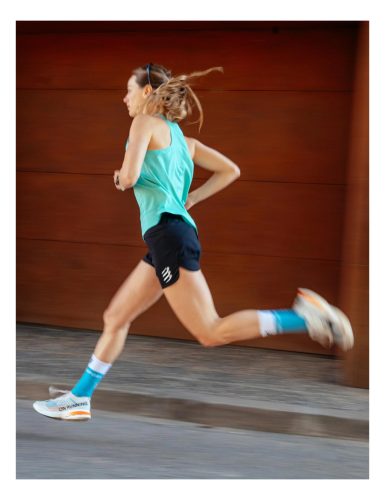CompresSport Mid Compression Socks V2.0 futózokni