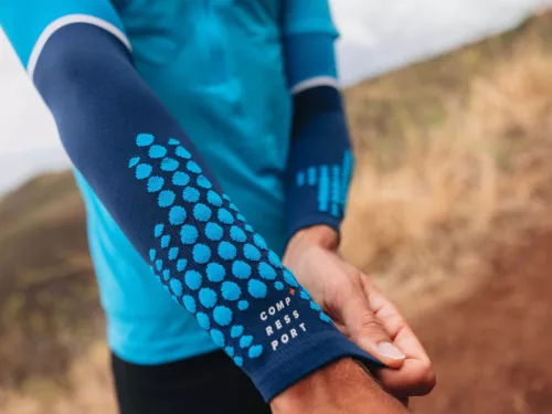 CompresSport ArmForce Ultralight kompressziós karszár