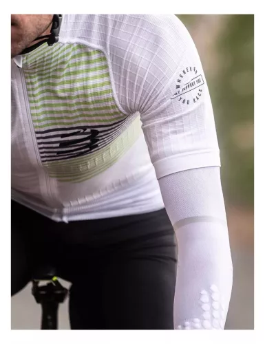 CompresSport ArmForce Ultralight kompressziós karszár