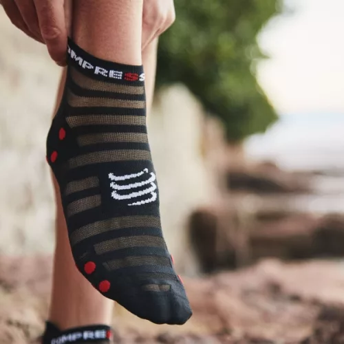 CompresSport Pro Racing Socks V4.0 Ultralight (Low) futózokni